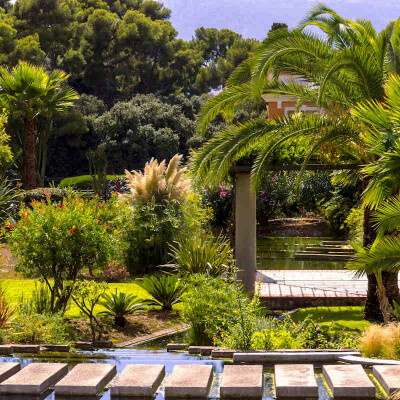 Mediterraner, tropischer Look im eigenen Garten - Verleihen Sie Ihrem Garten einen mediterranen Look | Tipps &amp; Ideen