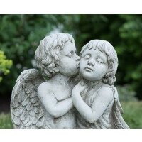 Figur "Kissing Angel" - Antiksteinguss